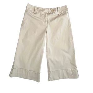 Ann Taylor Loft Cream Bermuda Cuffed Hem Shorts Size 8